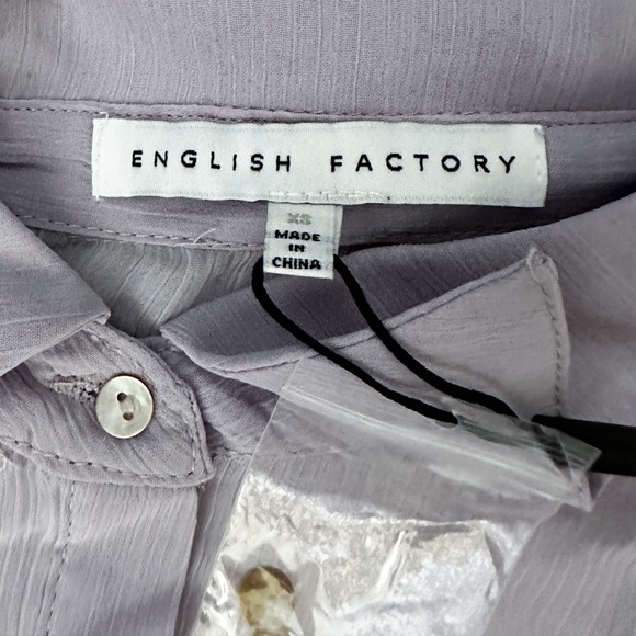 NWT- ENGLISH FACTORY Gauzy Ruffle Lavender Hidden Button Down Top - Picture 5 of 8